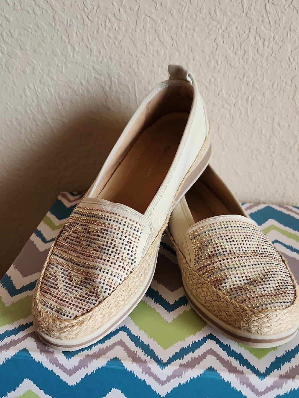 Naturalizer Cream and Tan Sparkle Slip-On Espadrilles